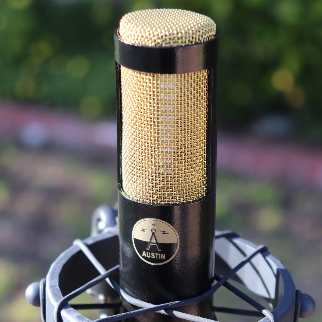 Austin-Ribbon-Microphone_1080