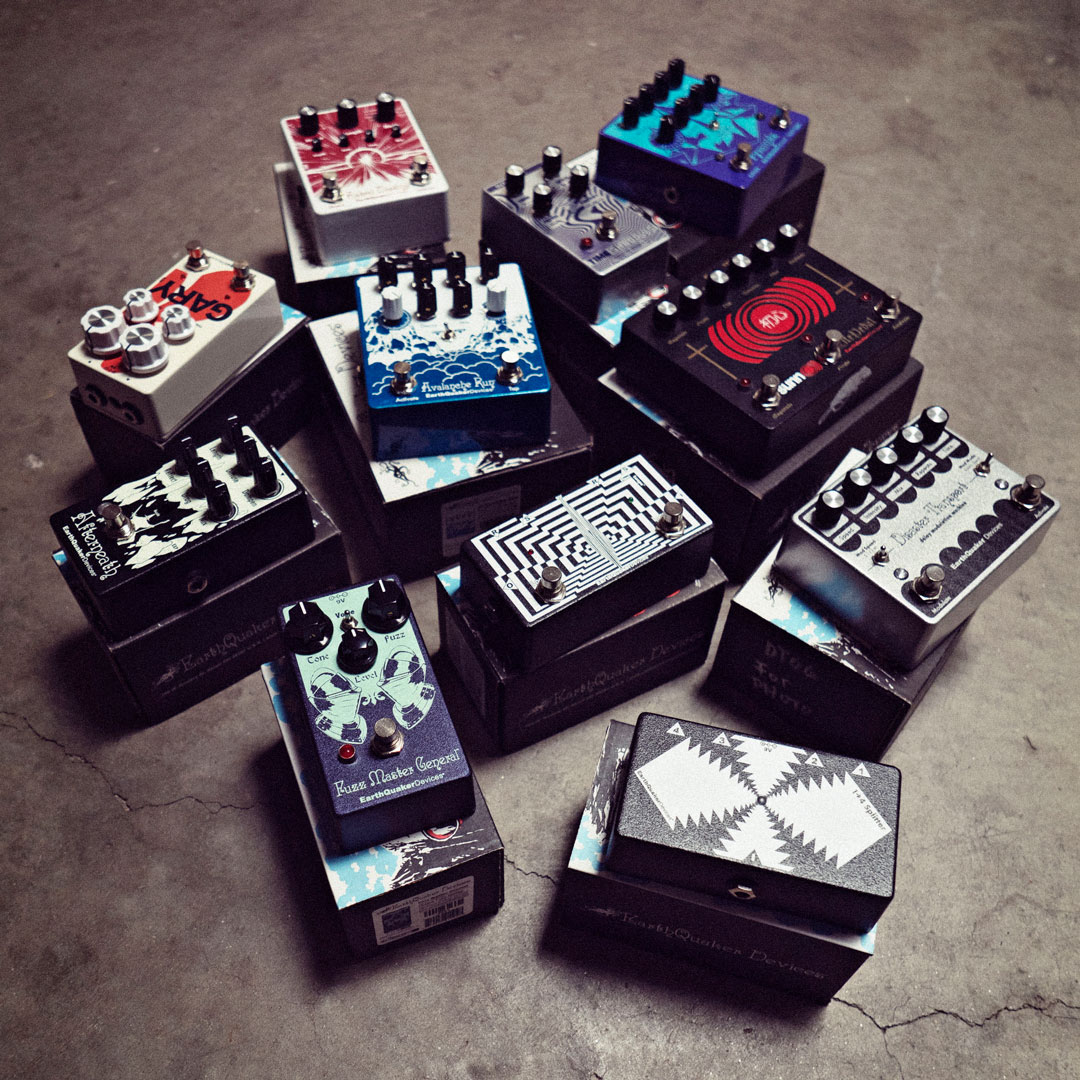 Earthquaker Devices Pedals